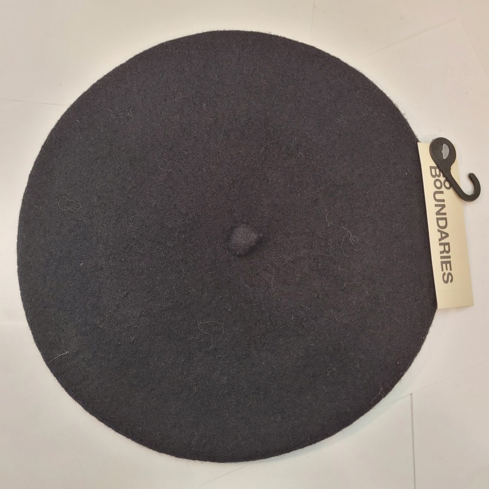 No Boundaries Beret Women Black Solid Wool Blend One Size‎ NB253193